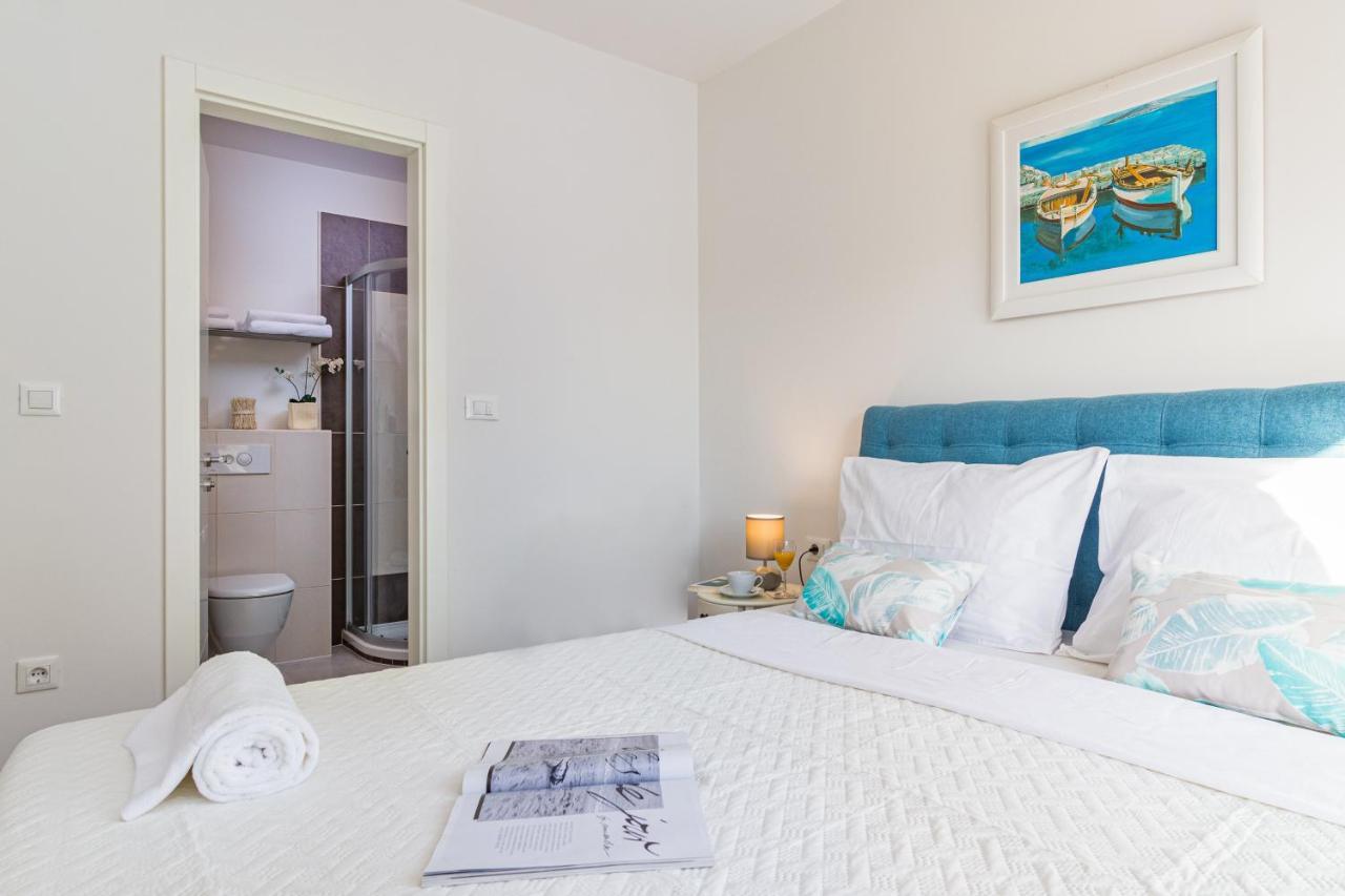 Lovely Istrian Apartment With A Private Swimming Pool And A Charming Garden Banjole Exteriör bild